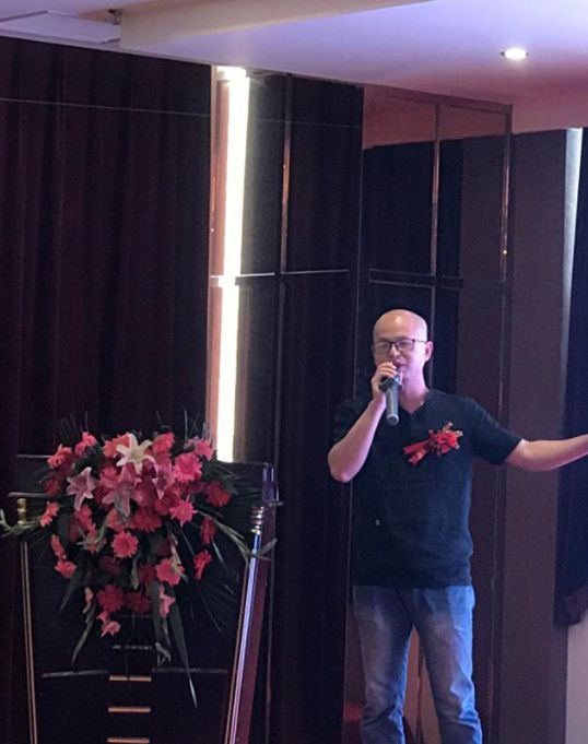 施洛克携高科技热水器产品亮相舒适家居系统交流会